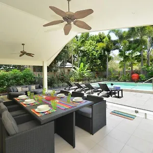 Holiday home The Red Anchor, Port Douglas